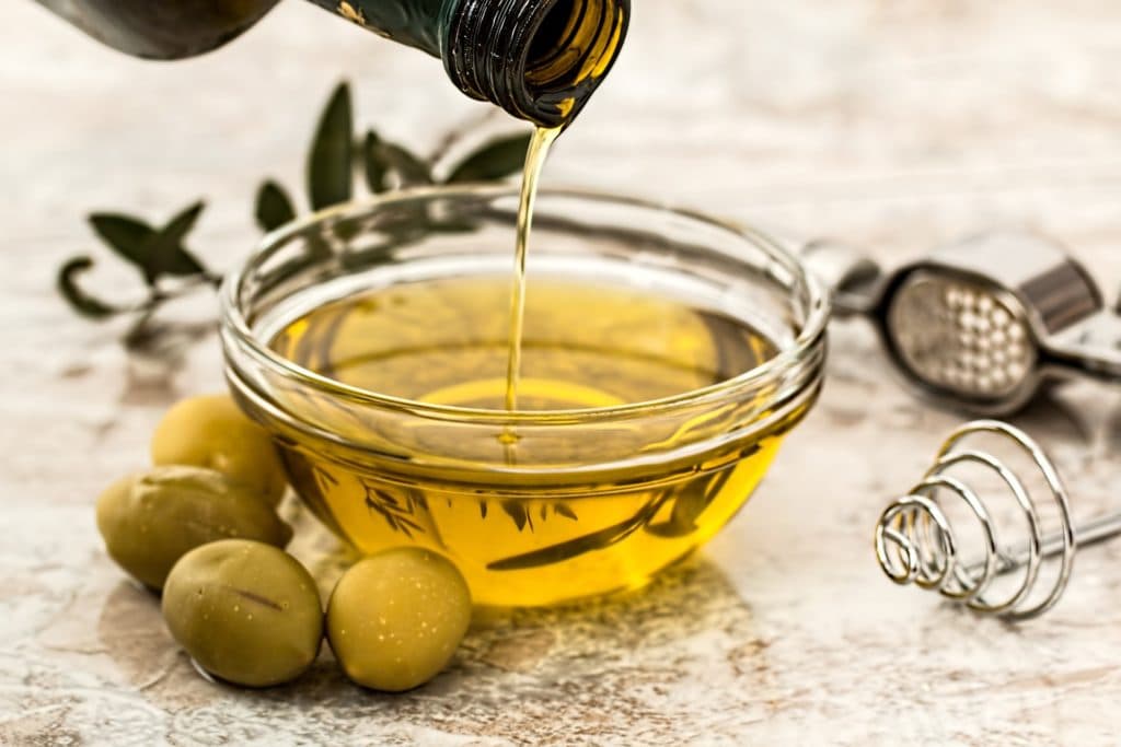زيت الزيتون البكر